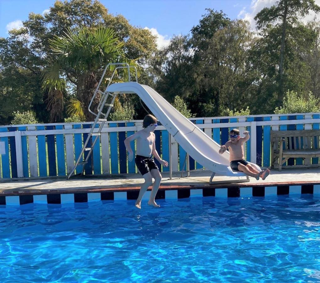 Whanganui River Top 10 Holiday Park Exteriör bild